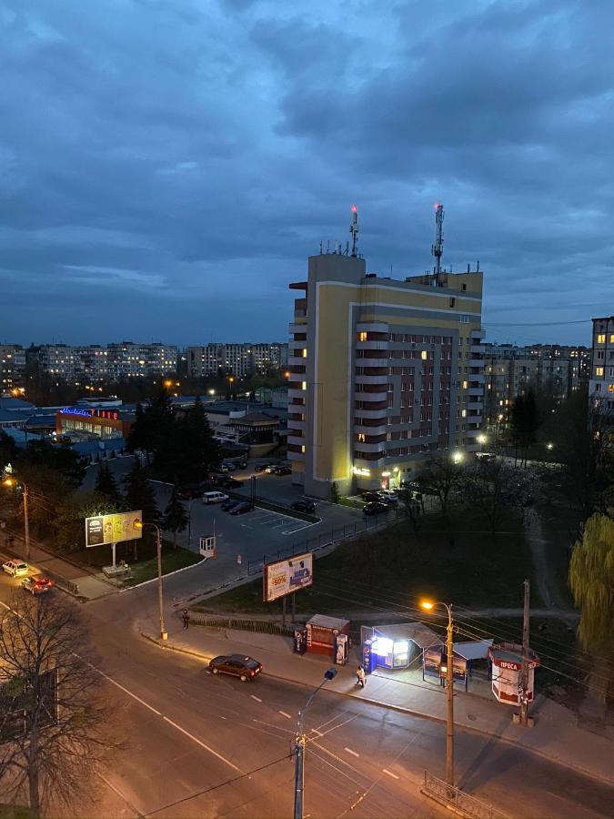 Віп Апартаменти В Районі Автовокзалужк Great House,Жк Арена,Поблизу Обласноі Лікарні Rivne Exteriör bild