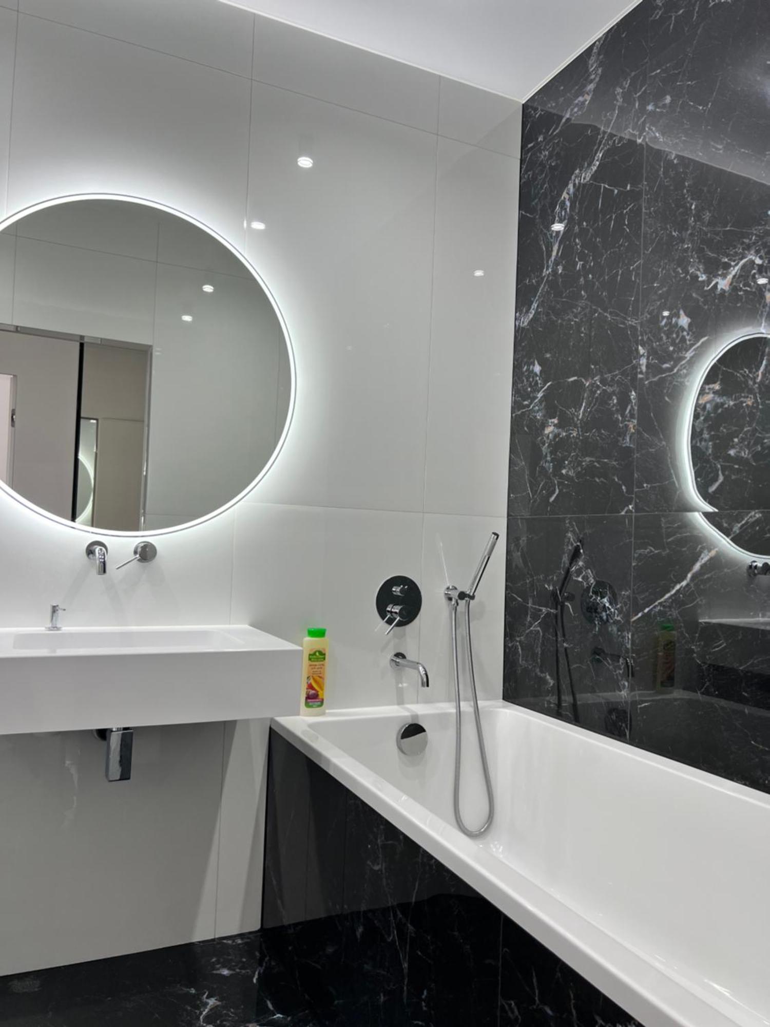 Віп Апартаменти В Районі Автовокзалужк Great House,Жк Арена,Поблизу Обласноі Лікарні Rivne Exteriör bild